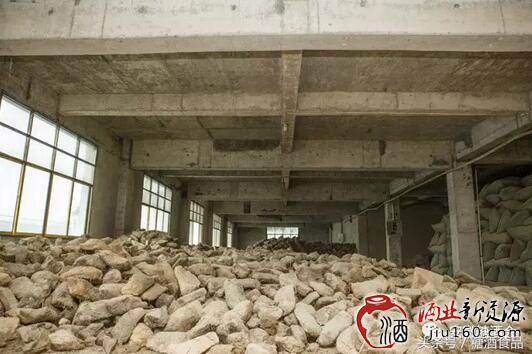 酱宗源酒业官方旗舰店,贵州酱宗源酒业有限公司定制酒