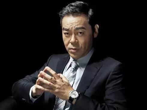 刘青云年轻时的照片,刘青云演的落魄黑老大