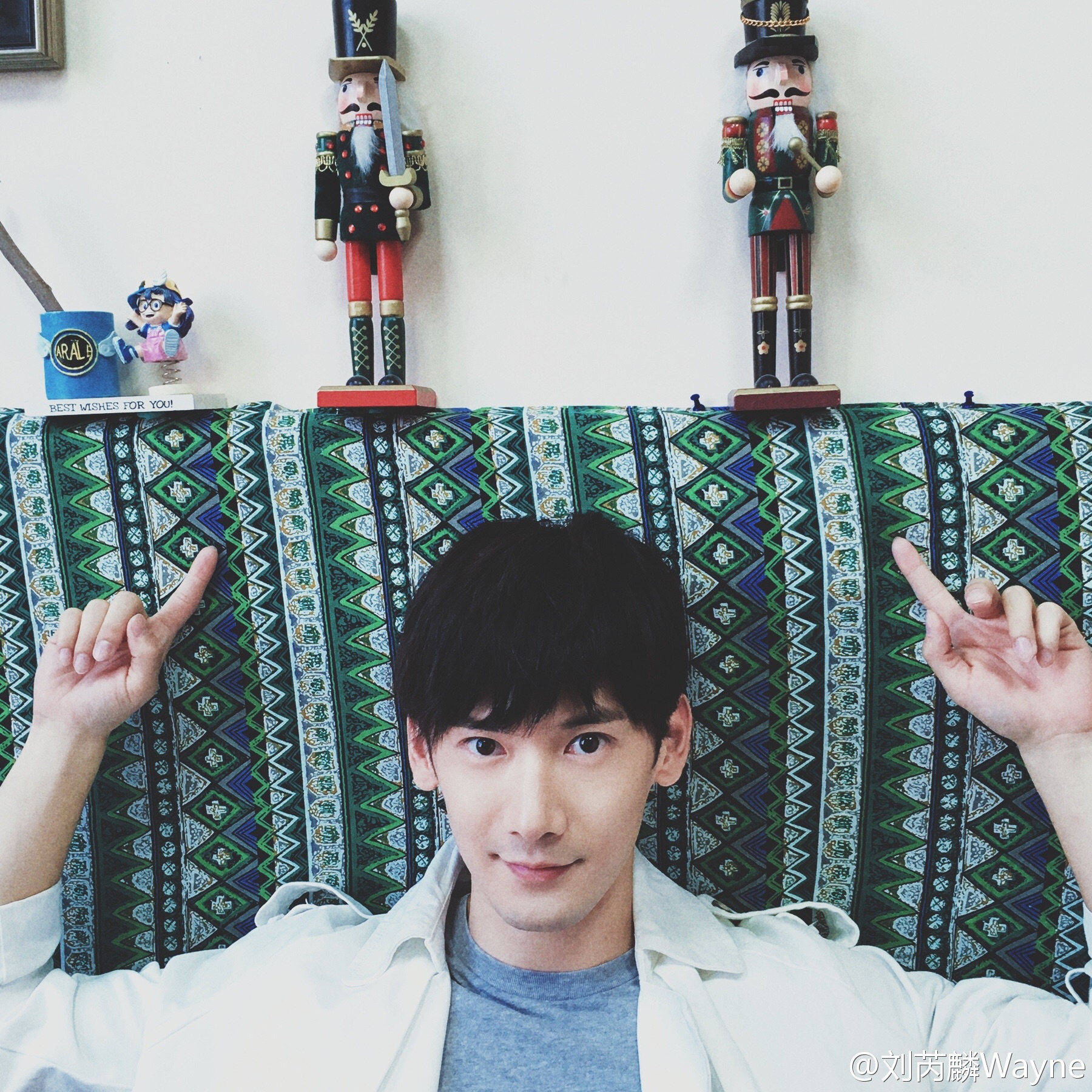 杨幂旗下的男艺人全部都火了,杨幂旗下最年轻四个男艺人