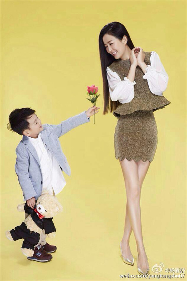 至尊红颜贾静雯与赵卓吻戏,至尊红颜贾静雯和杨童舒