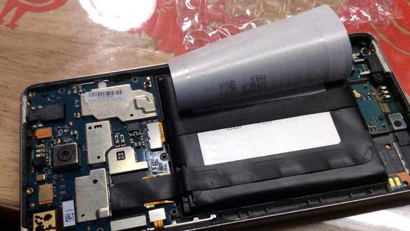 小米手机排线坏了可以自己换吗,小米手机换开机排线教程