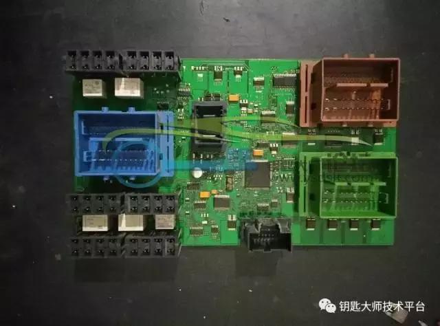 10款沃尔沃s80蓝牙怎么连接教程,沃尔沃s80遥控器匹配方法