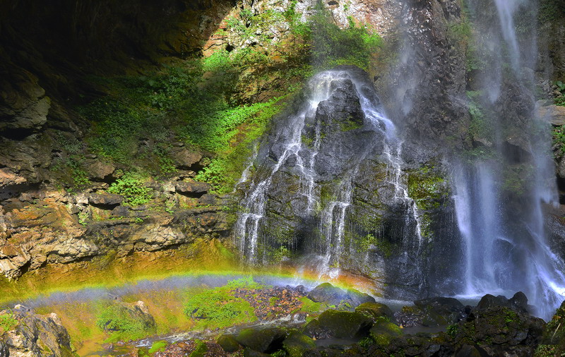 雨天永泰百漈沟景区,别有洞天溶洞
