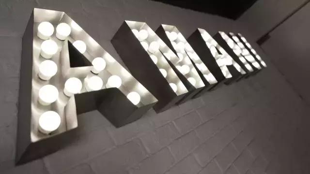 阿玛尼时尚风石英腕表,阿玛尼时尚走秀视频