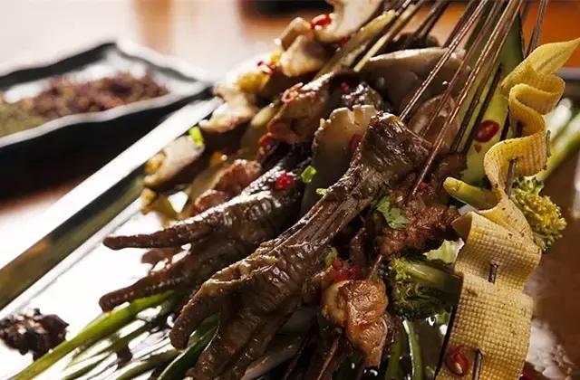 想和你一起吃遍各种美食,和你一起吃遍各地的美食