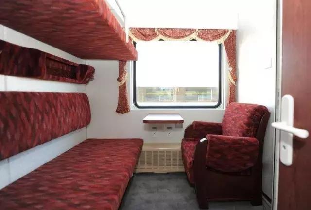 从武汉出发，坐火车就能去四国旅游，Get超强攻略！