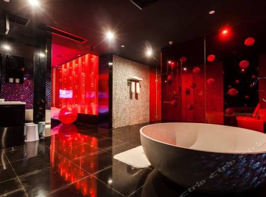 重庆情侣江景酒店推荐高性价比,重庆主城情侣主题酒店团购