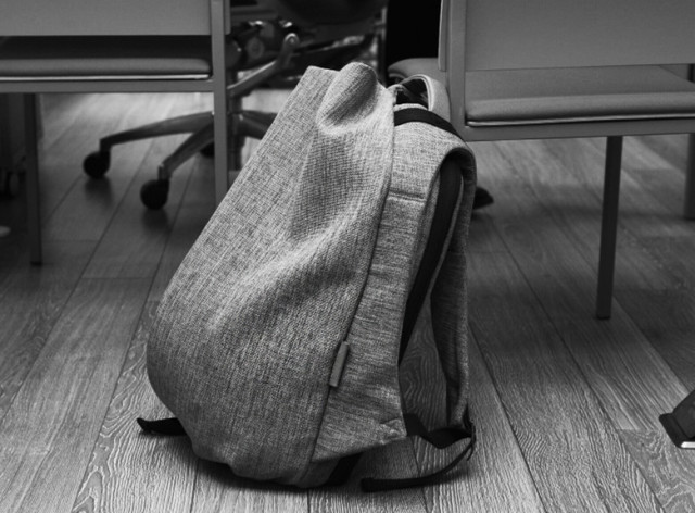 双肩包分享有质感皮,双肩包分析