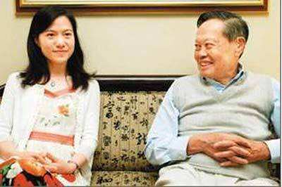 杨振宁和翁帆多大年龄结婚,翁帆嫁给杨振宁的年龄