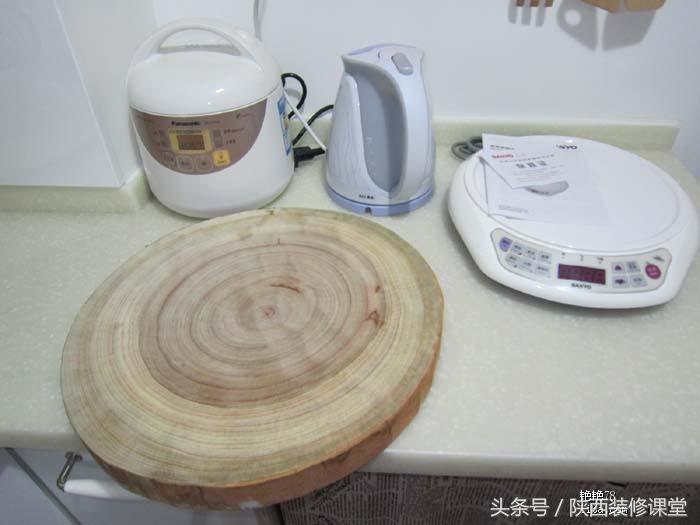 老破小小户型极简风改造,一间旧屋改造网红风格