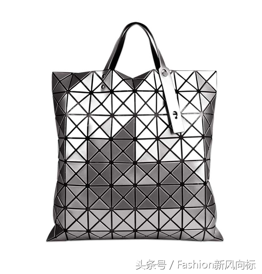 第一只轻奢包包推荐,如何选择人生的第一个包包