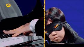 都在催谢娜当妈!没想到她早已练好带娃秘籍