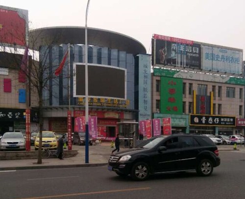 莱芜哪里有卖壁纸,铁锤进货渠道有哪些