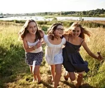 英文女性常用名字,100个好听的女性英文名