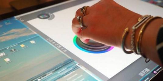 微软超神级一体机SurfaceStudio你会买么