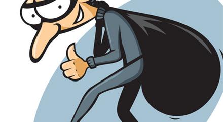 细思极恐衣服总是被偷走,穿了的衣服被别人偷了有什么预兆