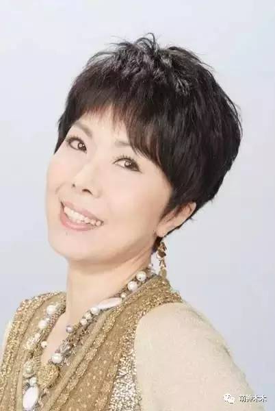 娱乐圈离婚后过得最潇洒女明星,娱乐圈最潇洒女明星