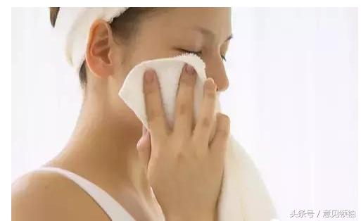 新冠红眼病有什么症状,羔羊红眼病的症状及治疗