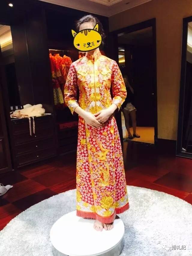 太瘦婚纱撑不起来？她们试完10家店，发现这3个款式最遮骨头