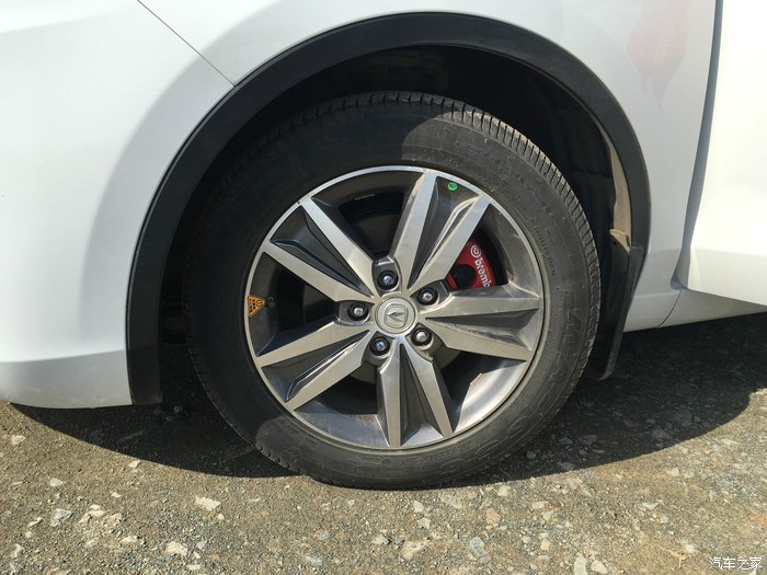 逸动xt提车,美国产最好的车