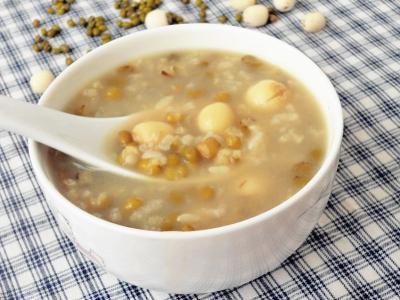 哺乳期可以吃燕麦花生吗,哺乳期吃燕麦可以吗