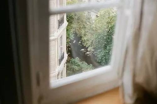 郑爽：我想静静，所以开个小号