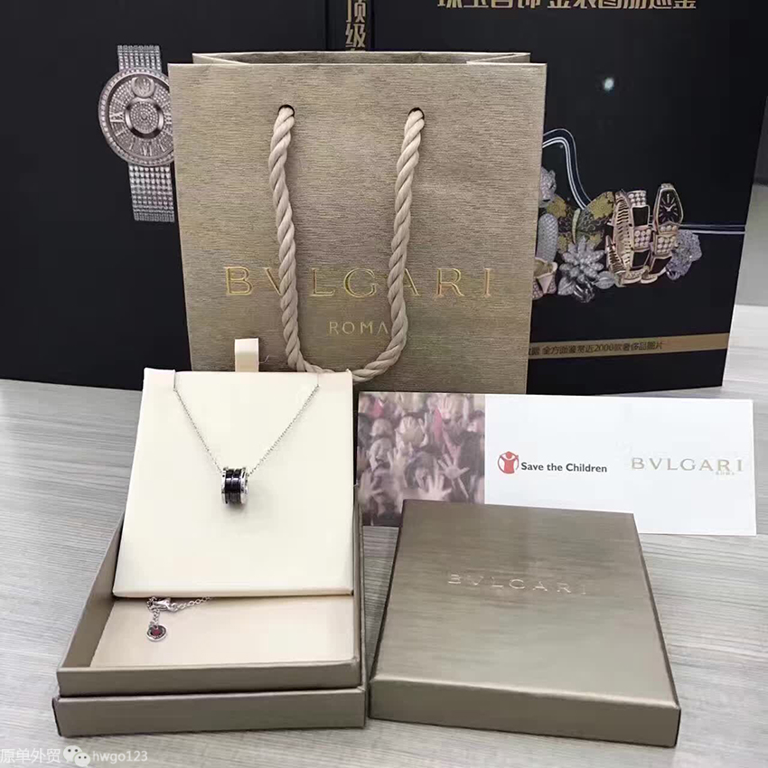 送给自己心仪的女生有哪些饰品推荐呢？