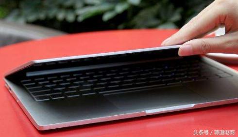 电脑键盘字母变数字怎么切换,笔记本键盘输入字母变数字