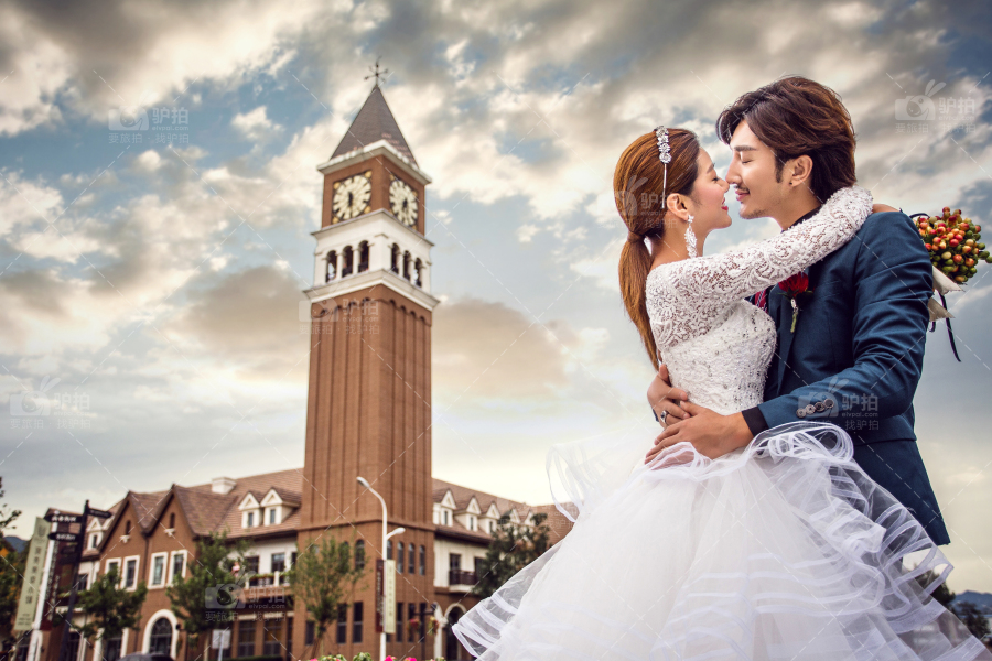 旅拍婚纱照的价格,旅拍婚纱照的价位