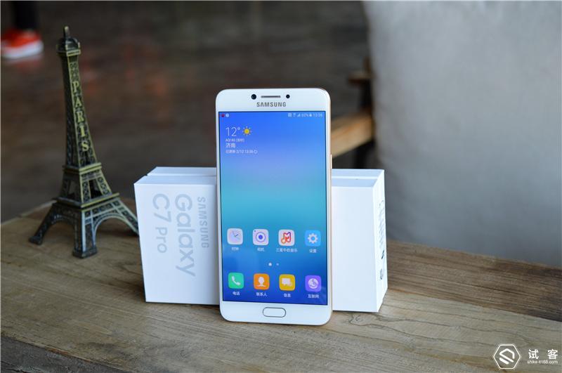 三星GalaxyC7Pro一款不断提升颜值与性能的手机