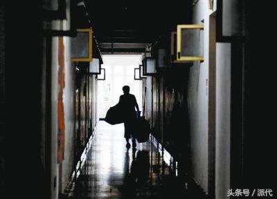 一本大学毕业，来二线城市做天猫客服，是否值得？