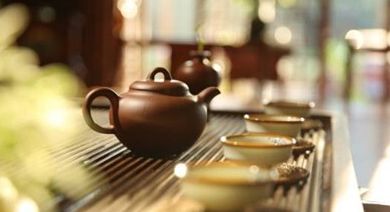 一花一世界一叶一菩提下半句,一花一世界一叶一菩提一场梦