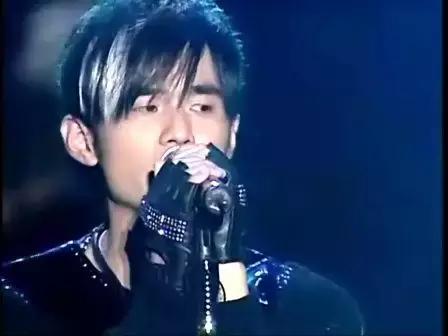 新华路武汉足球,武汉市江汉区新华路17号