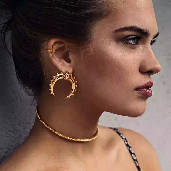 明星同款百元饰品,百元能买到什么化妆品