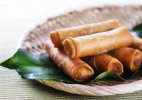 包馄饨的简单方法不露馅,如何包馄饨不露馅儿