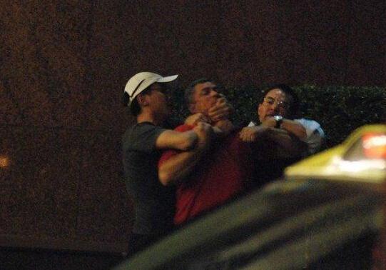 十大轰动娱乐圈的事件,娱乐圈明星十大打架斗殴