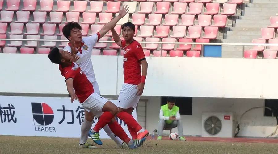 梅县铁汉冲甲成功视频,梅县贺岁杯足球