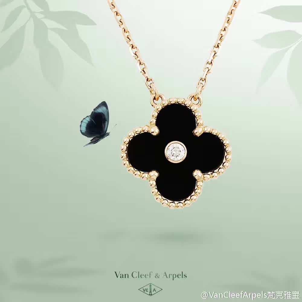 送给自己心仪的女生有哪些饰品推荐呢？