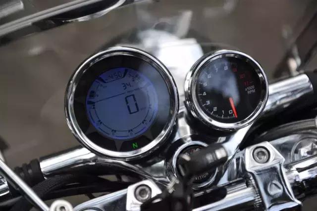 国产巡航摩托车600cc,国产美式v缸太子力帆v16