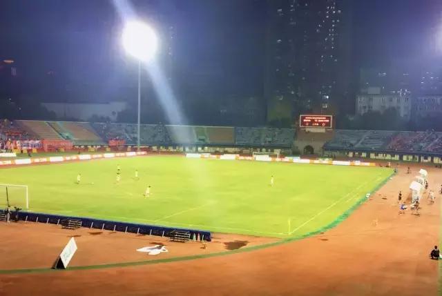 新华路武汉足球,武汉市江汉区新华路17号