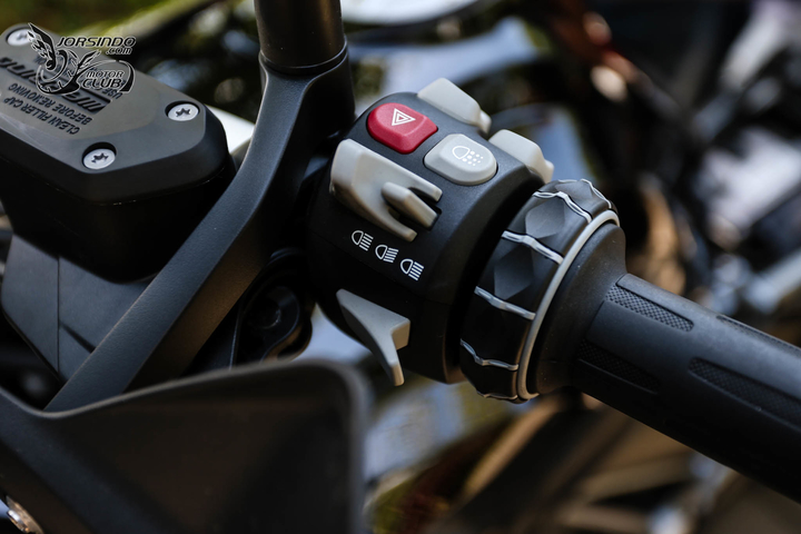 瀹濋┈r1250gs璇曢┚浣撻獙,瀹濋┈r100gs娴嬭瘎