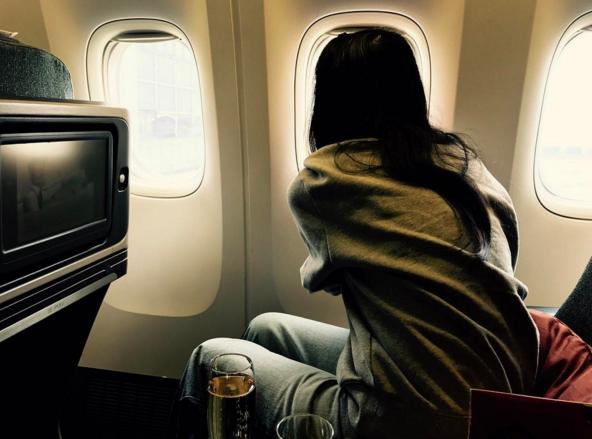 全智贤宋慧乔御姐风,韩国女星全智贤霸气