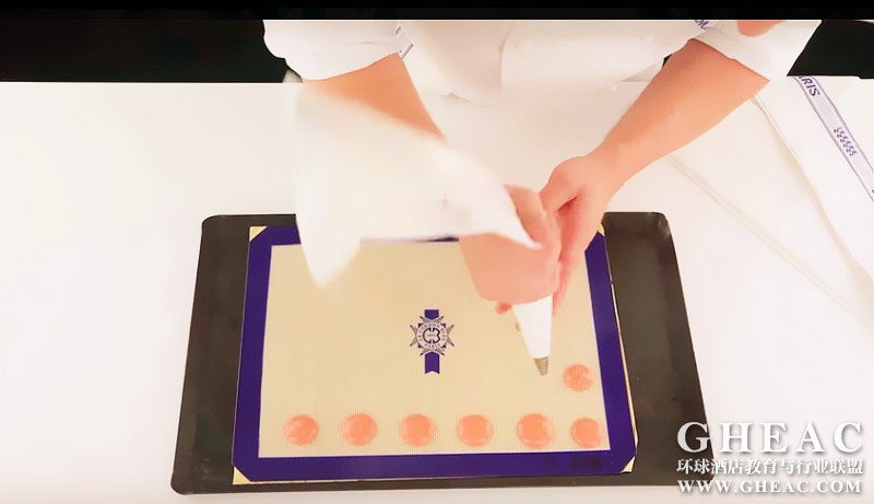 做法式马卡龙的方法,韩式马卡龙怎么做教程