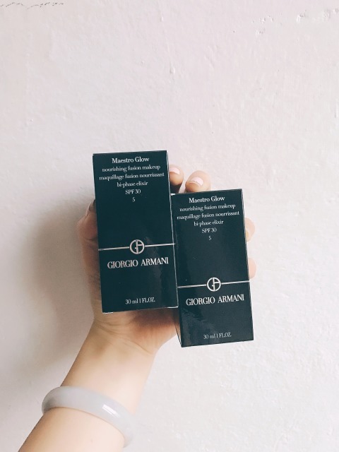 8款干皮自用热门底妆粉底大评测 (新手底妆最好用什么粉底)