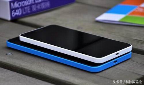 情怀依旧微软落寞中端手机之——lumia640XL