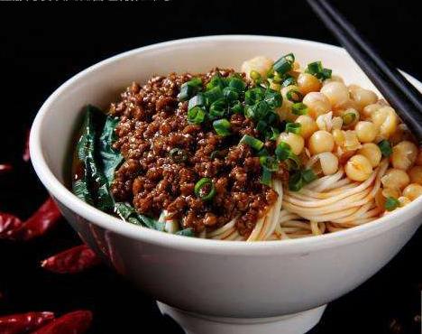 重庆小面馆经营,重庆苍蝇馆子解放碑附近面馆