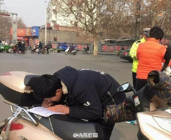 服了!路虎司机嫌春节吃太多为减肥辟谷5天,饿晕后撞车!