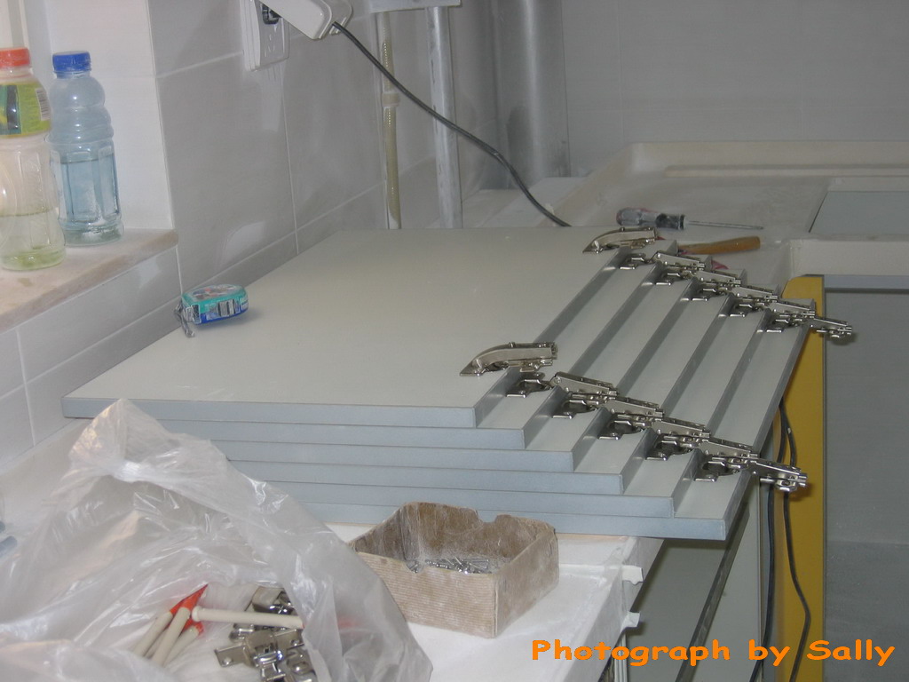 装修日志橱柜,房间橱柜安装全过程