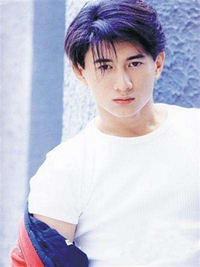 在没有PS、特效的年代，他们的颜值和演技都比现在的小鲜肉高