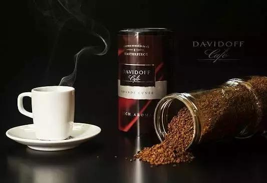 大卫杜夫算是大牌香水吗,大卫杜夫烟属于什么档次